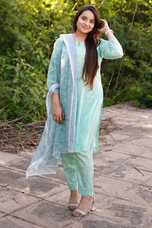 Printed Lawn 3-Piece Stitched Suit with Chiffon Dupatta