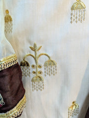 Zoya