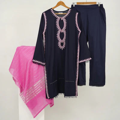 3 Pc Embroidered Lawn Suit