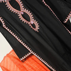 3 Pc Embroidered Lawn Suit
