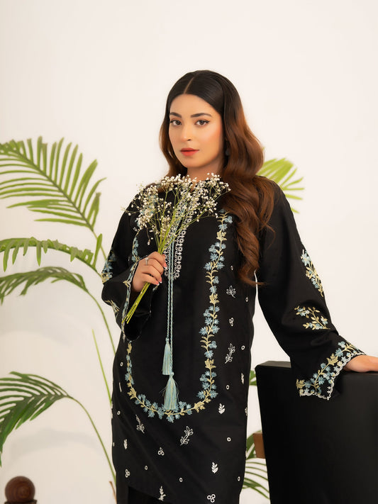 2 PIECE - EMBROIDERED SUIT