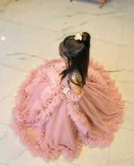 Ferozi Cape Style