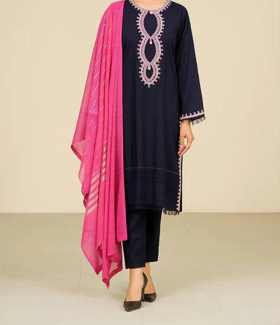 3 Pc Embroidered Lawn Suit