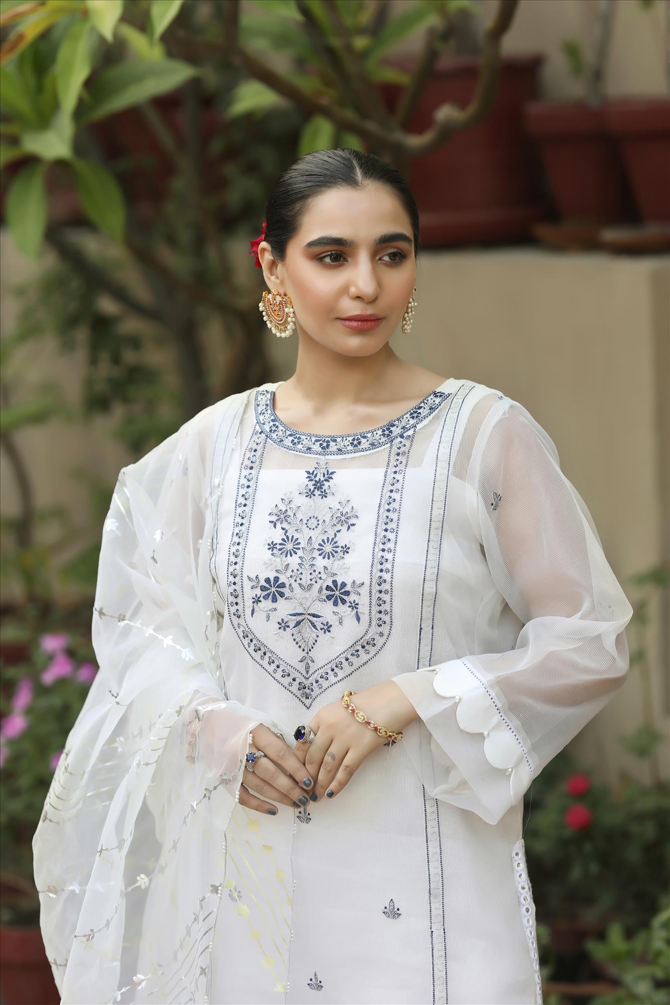 Nova - Amour Luxury Pret Collection By Noorangi noorangi