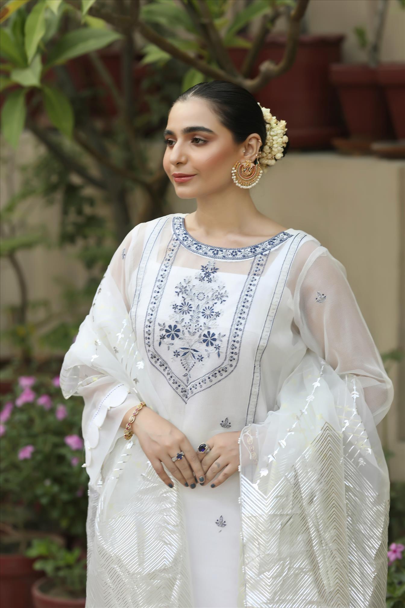 Nova - Amour Luxury Pret Collection By Noorangi noorangi