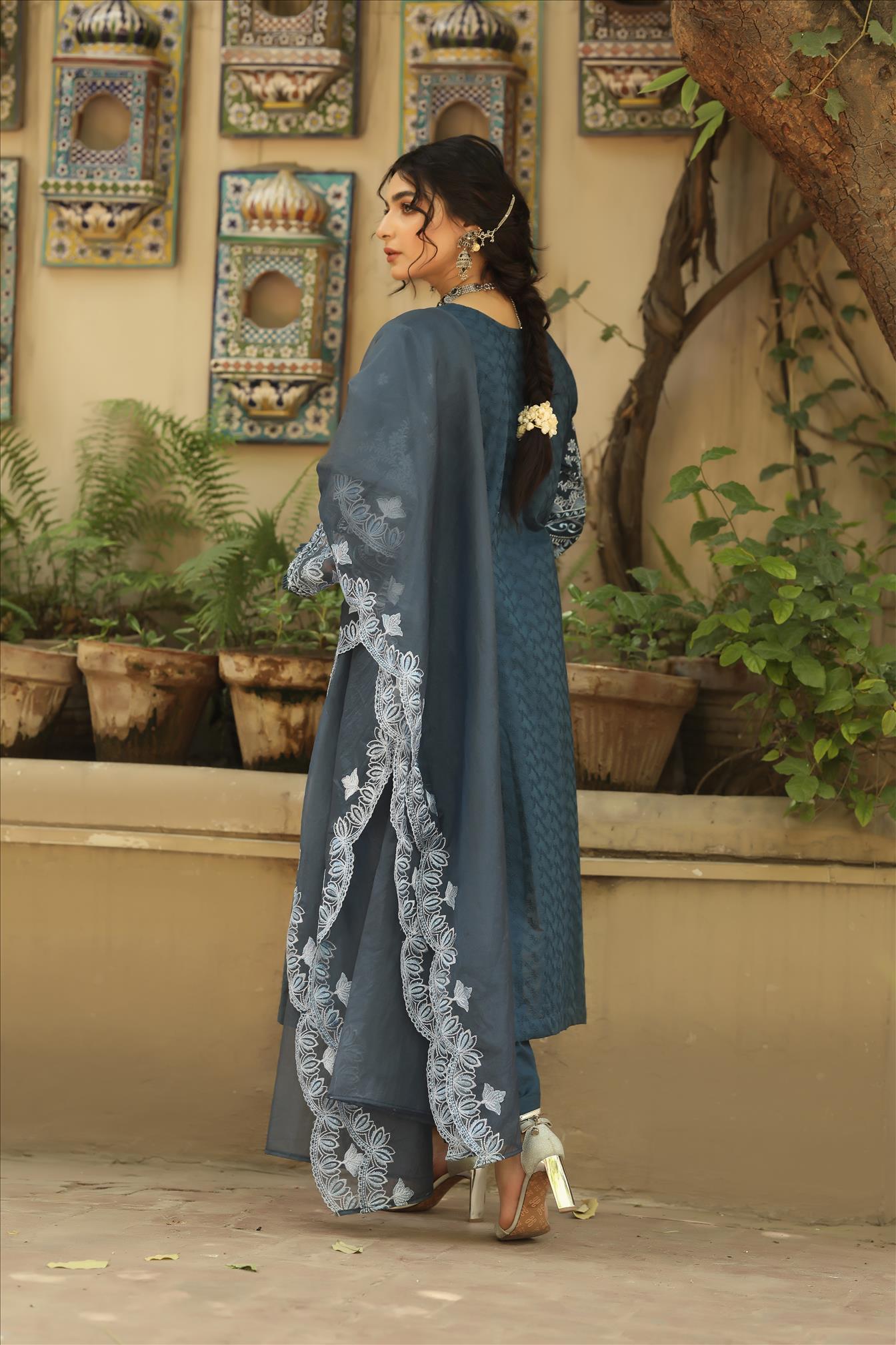 Risa - Amour Luxury Pret Collection By Noorangi noorangi