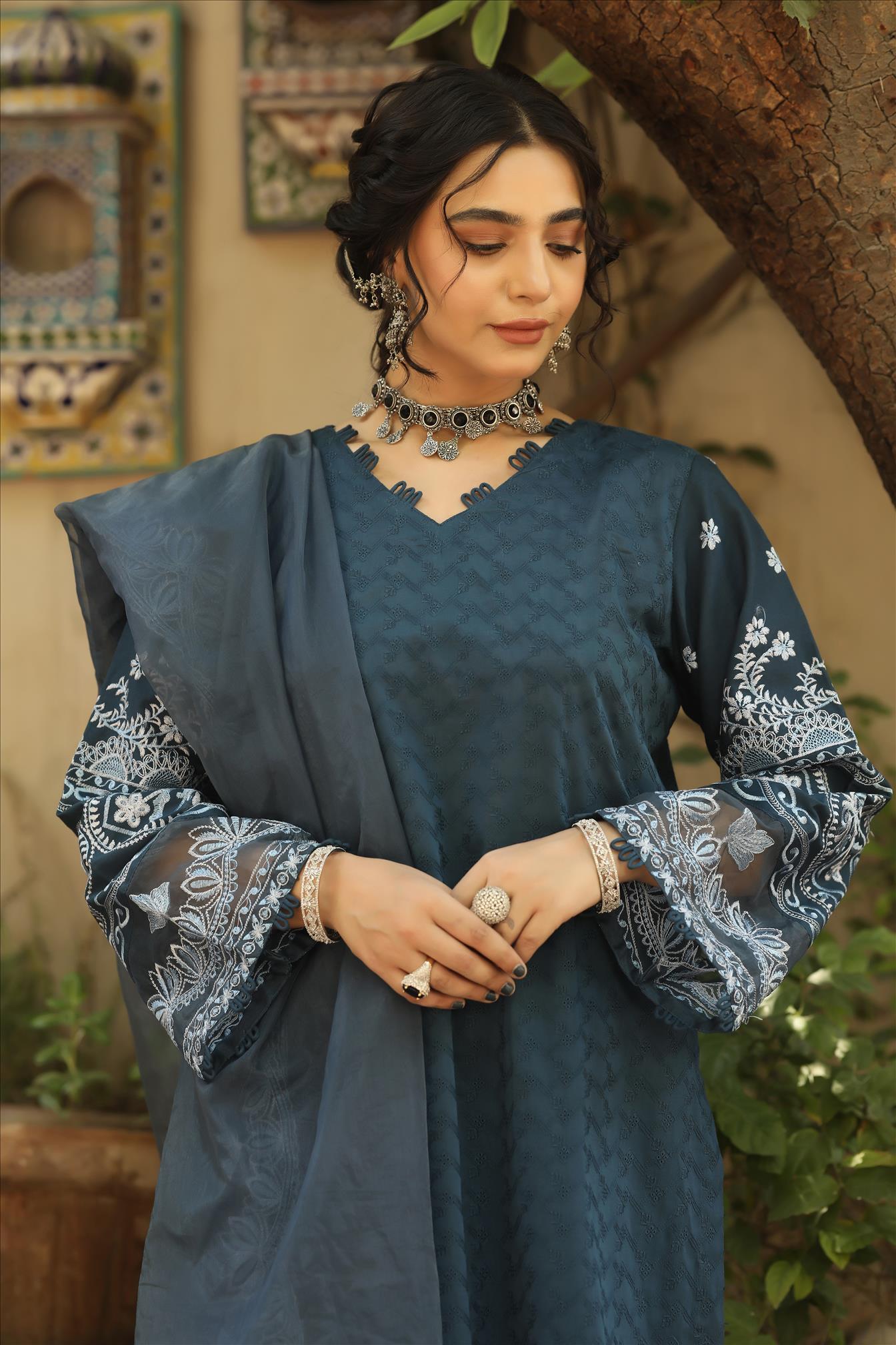 Risa - Amour Luxury Pret Collection By Noorangi noorangi