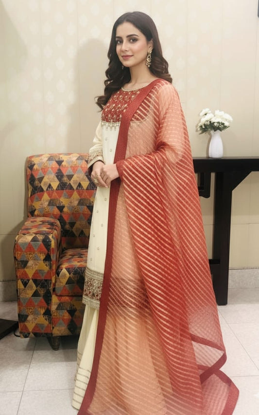 Khakhi Zari
