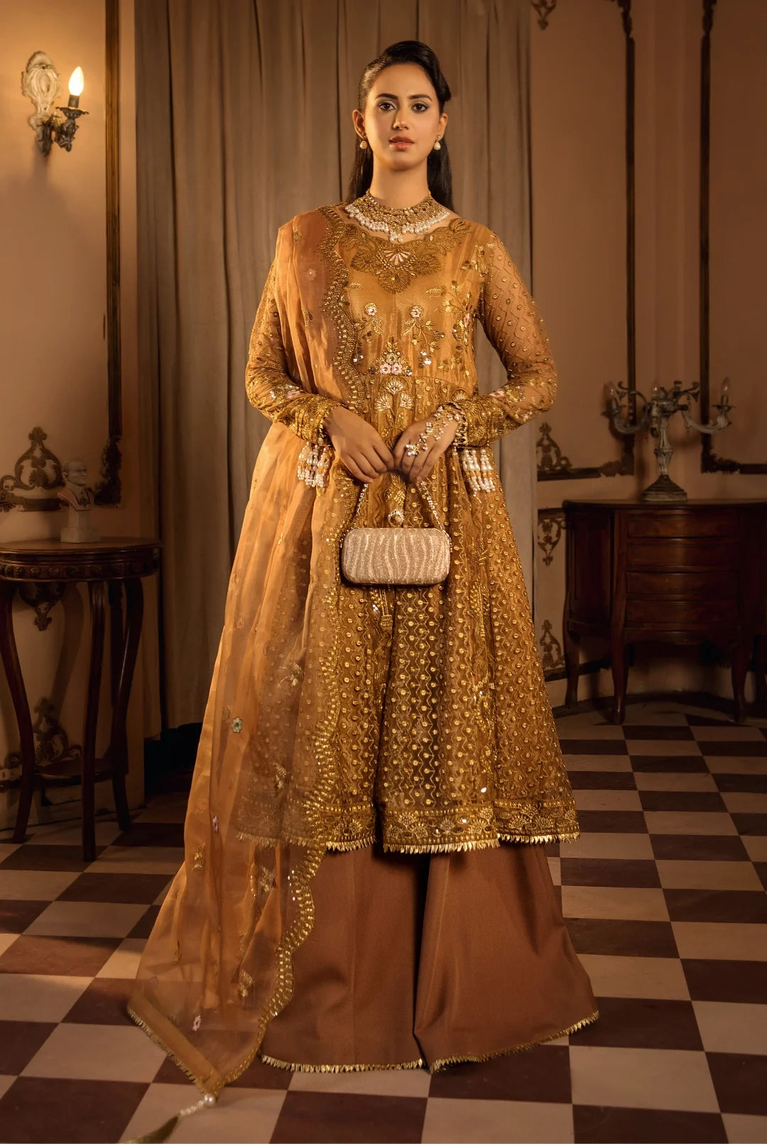 Golden Aurelia