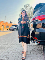 Black pashmina sophisticated shirt