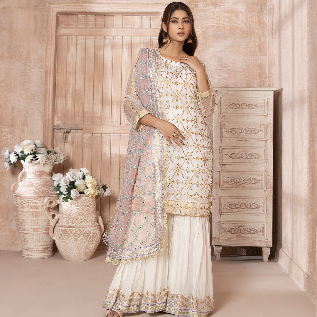 Spiritual Splendor - blooming Threads By Noorangi Flat 30% Off Secondary image