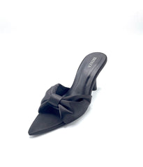 OBSIDIAN KNOT