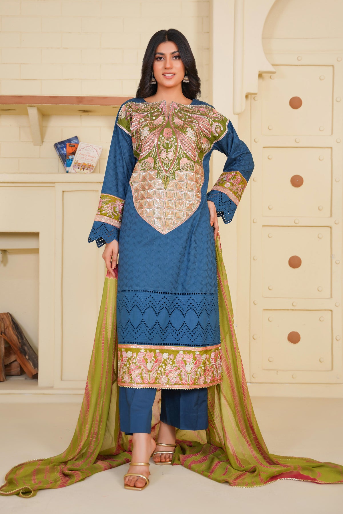 Lush Aura – A Mesmerizing Teal Blue Ensemble from the Floral Whisper Collection Main image