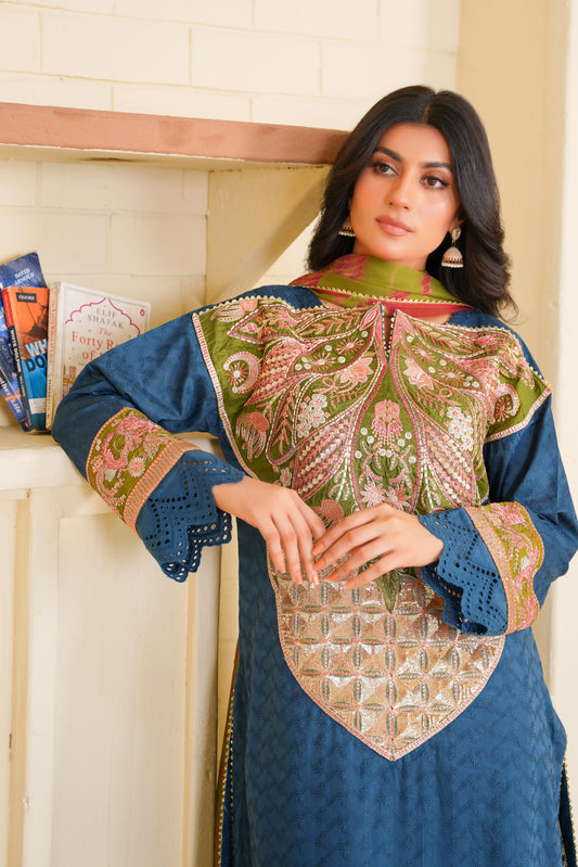 Lush Aura – A Mesmerizing Teal Blue Ensemble from the Floral Whisper Collection