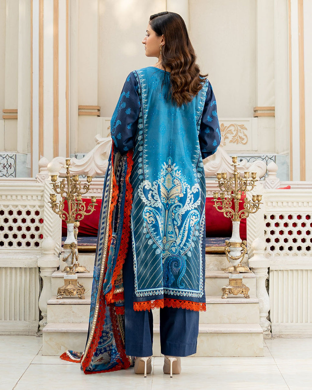 Aelia Flat 30% Off