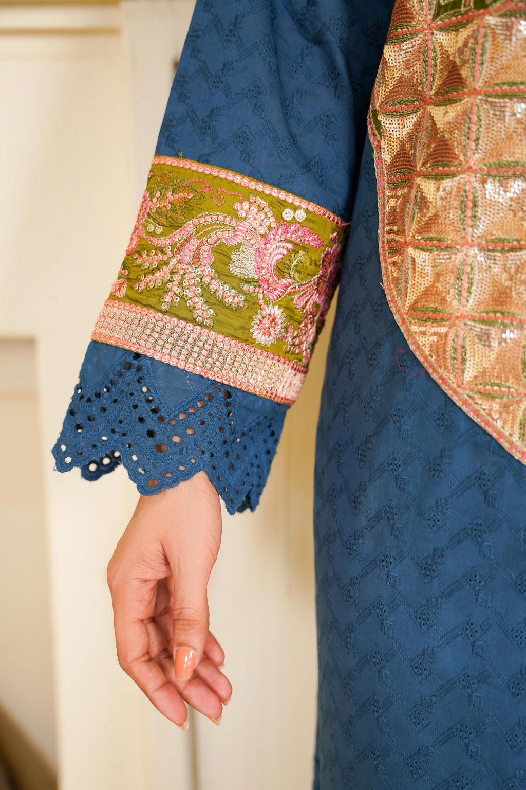 Lush Aura – A Mesmerizing Teal Blue Ensemble from the Floral Whisper Collection