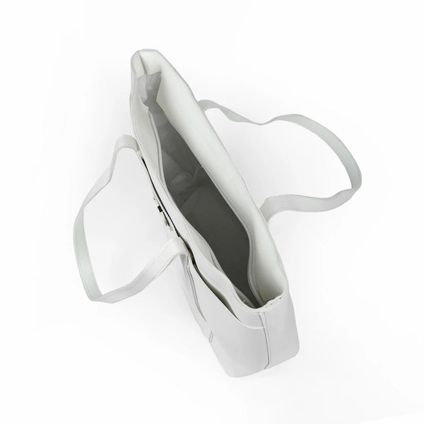 Elegant White Women’s Tote Bag – Minimal Leather-Look Handbag for Modern Style