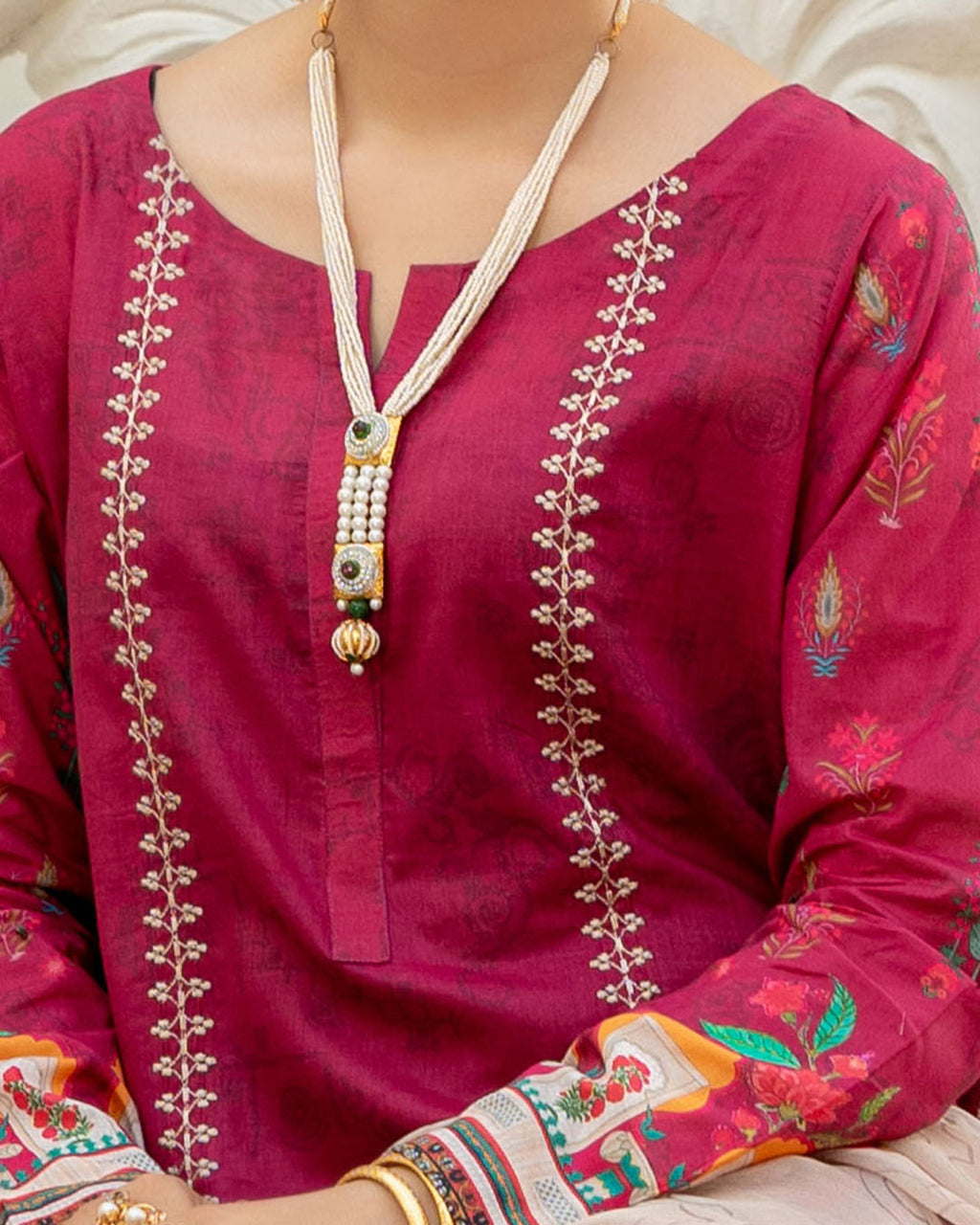 Isleen Flat 30% Off
