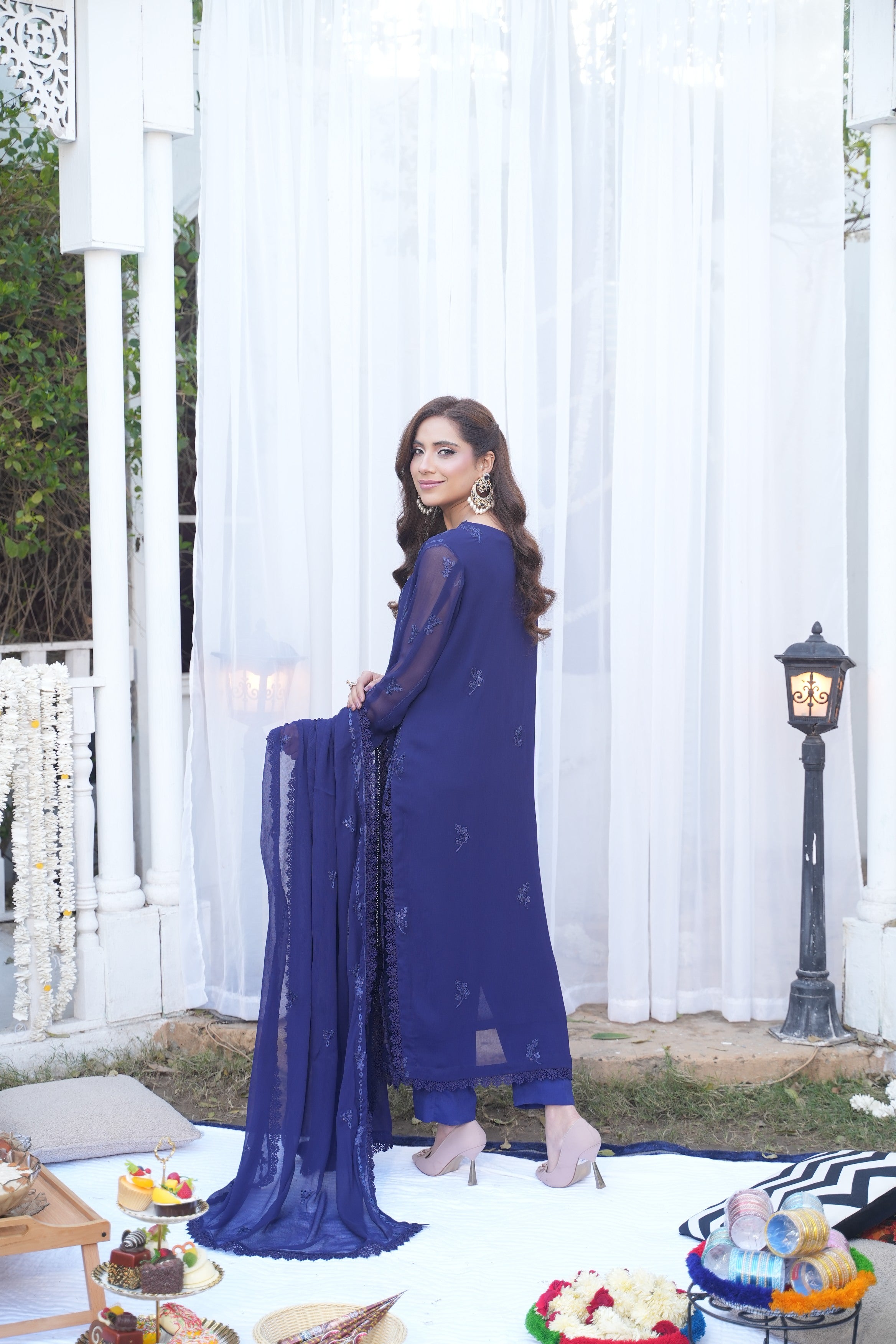 آفرین Secondary image