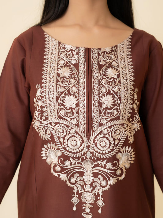 2 PIECE - EMBROIDERED SUIT