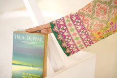 Nazo Edit Serenity – Kaftaan