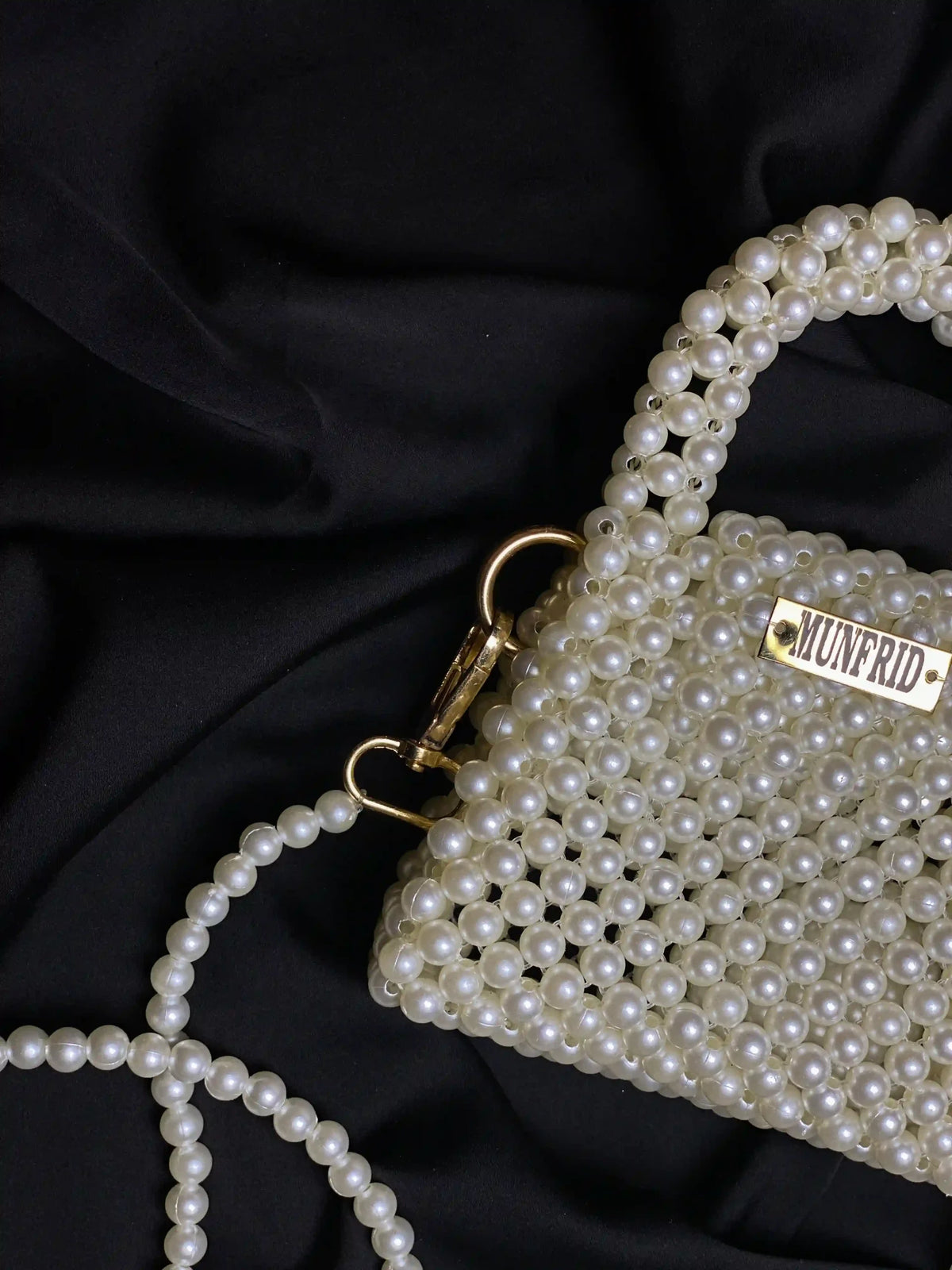 Pearl Mini Hand Bag