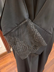 Laced Black Abaya