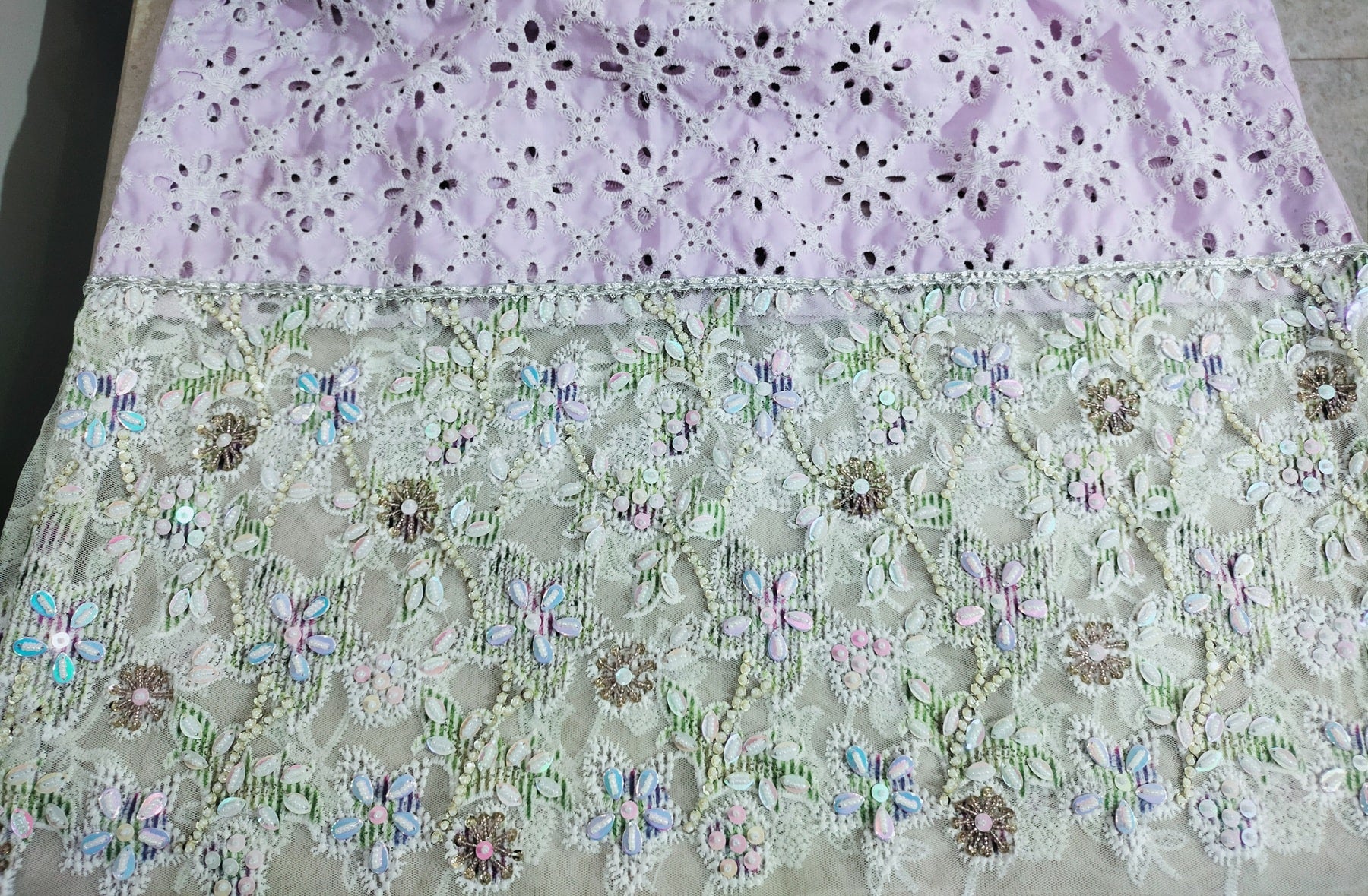 Whisper of Spring - 3 pcs