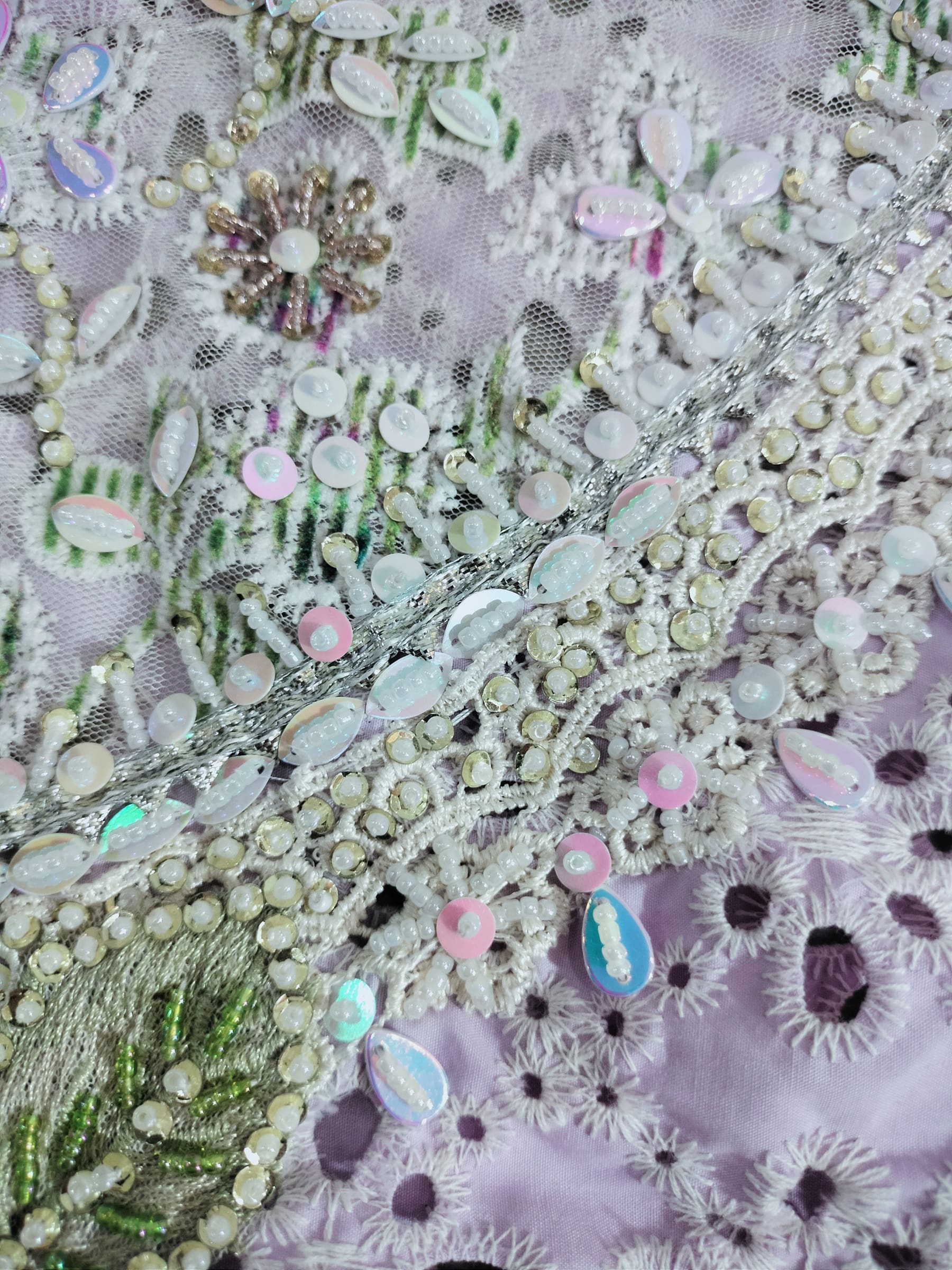 Whisper of Spring - 3 pcs