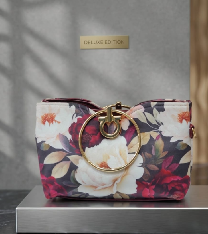 Moody Blooms Deluxe Tote Main image
