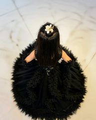 Ferozi Cape Style