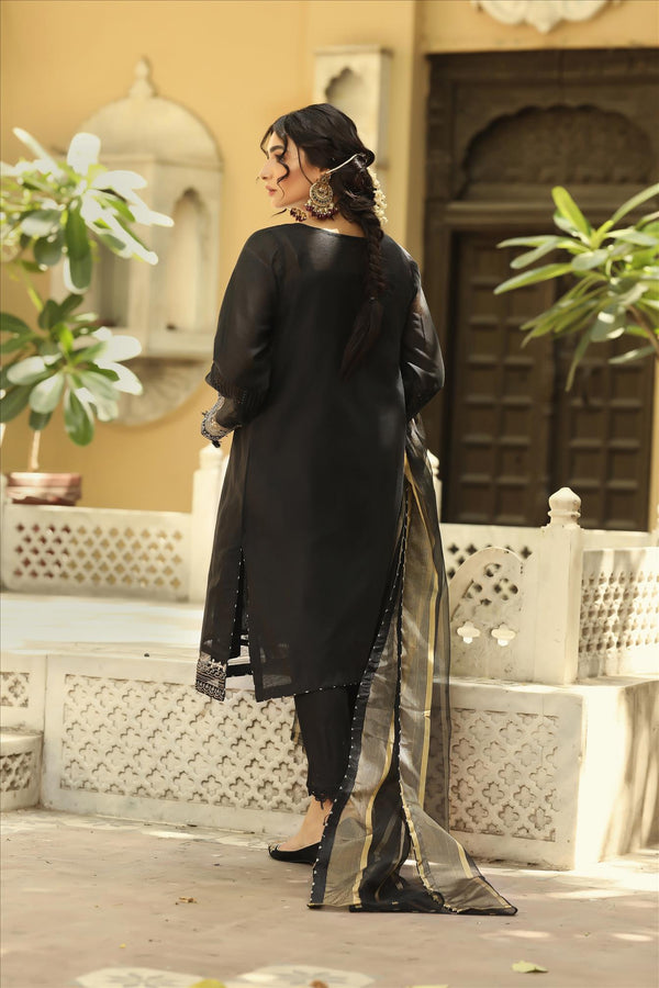 Camilla - Amour Luxury Pret Collection By Noorangi noorangi