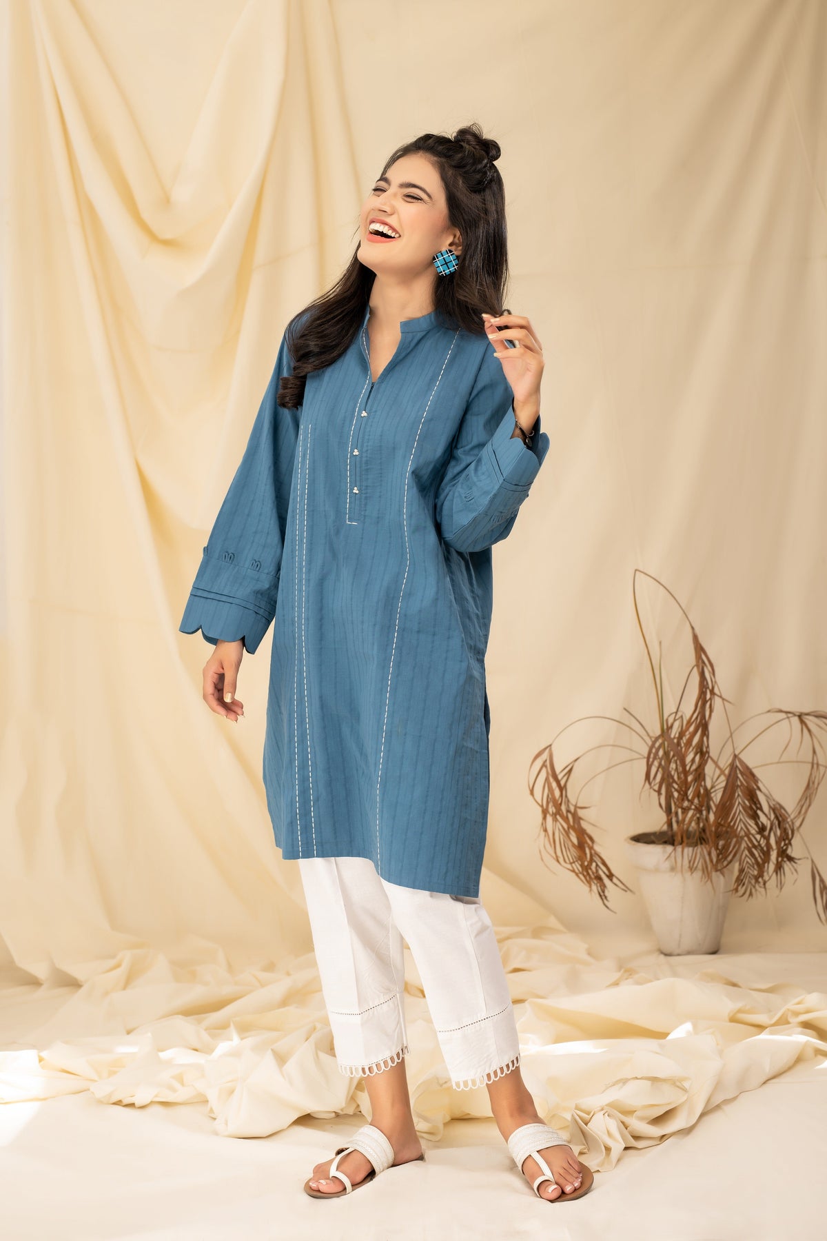 GROOYY BLUE - PRET KURTI - CASUAL TOP - CASUAL SHIRT - KURTI noorangi