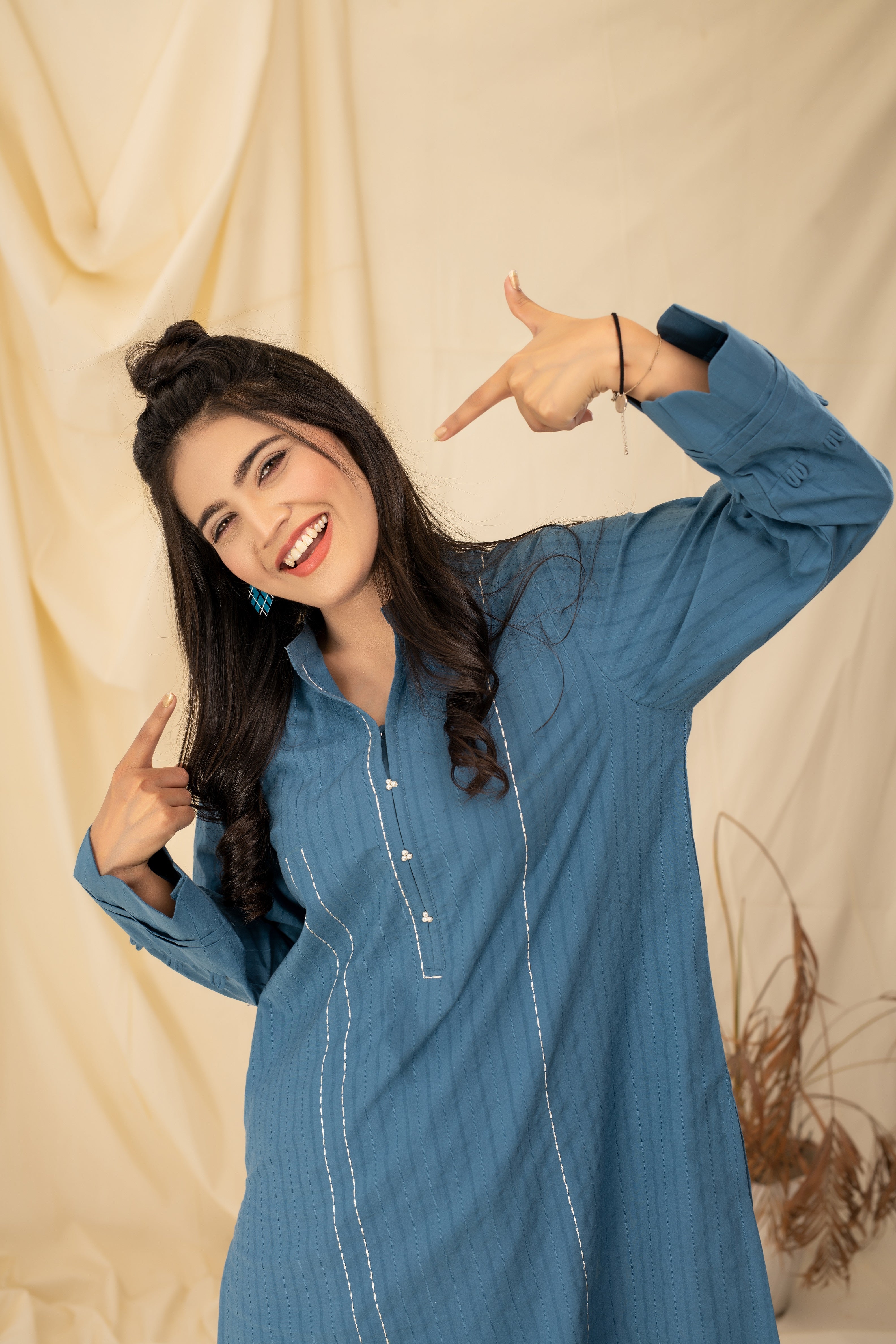 GROOYY BLUE - PRET KURTI - CASUAL TOP - CASUAL SHIRT - KURTI noorangi