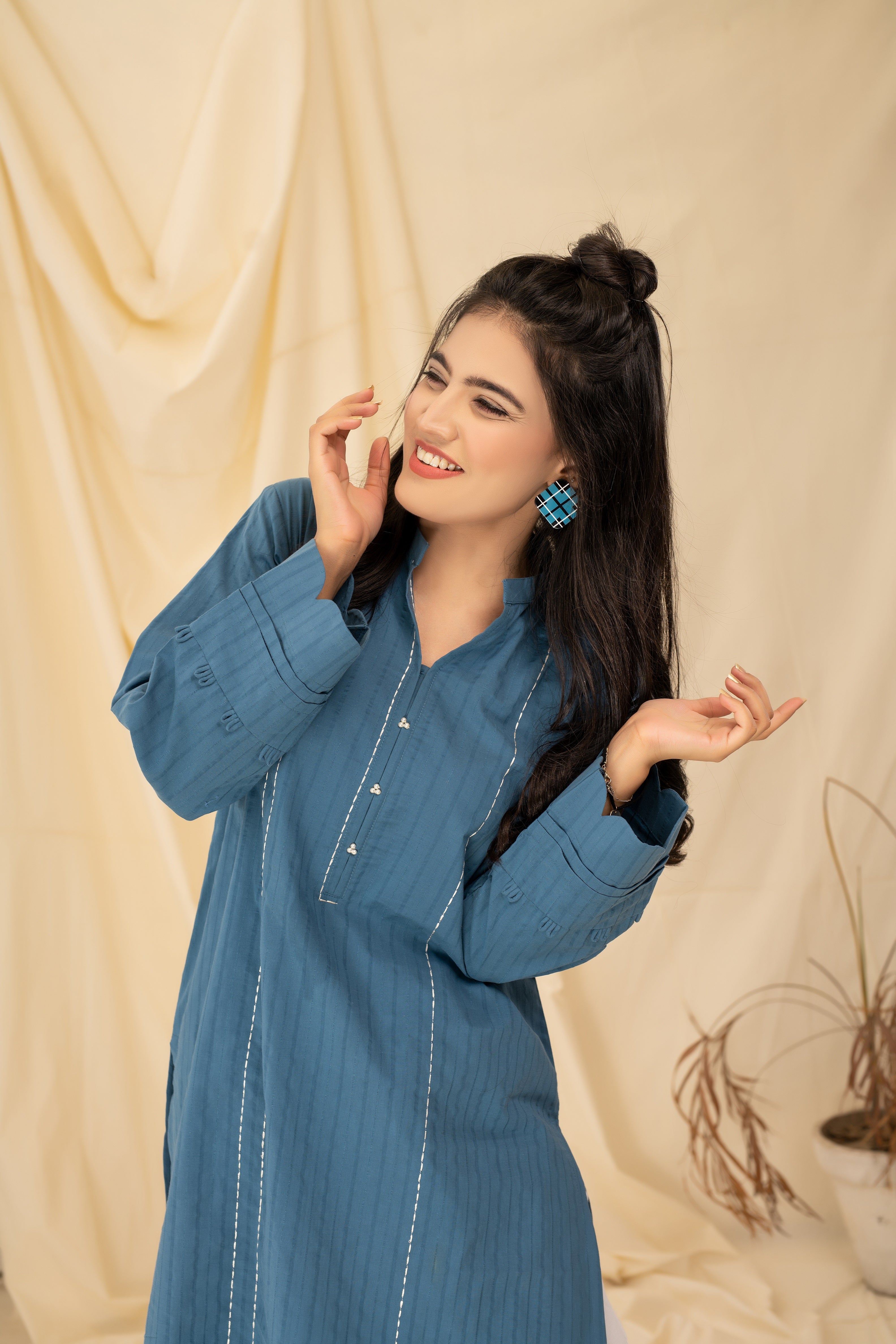 GROOYY BLUE - PRET KURTI - CASUAL TOP - CASUAL SHIRT - KURTI noorangi