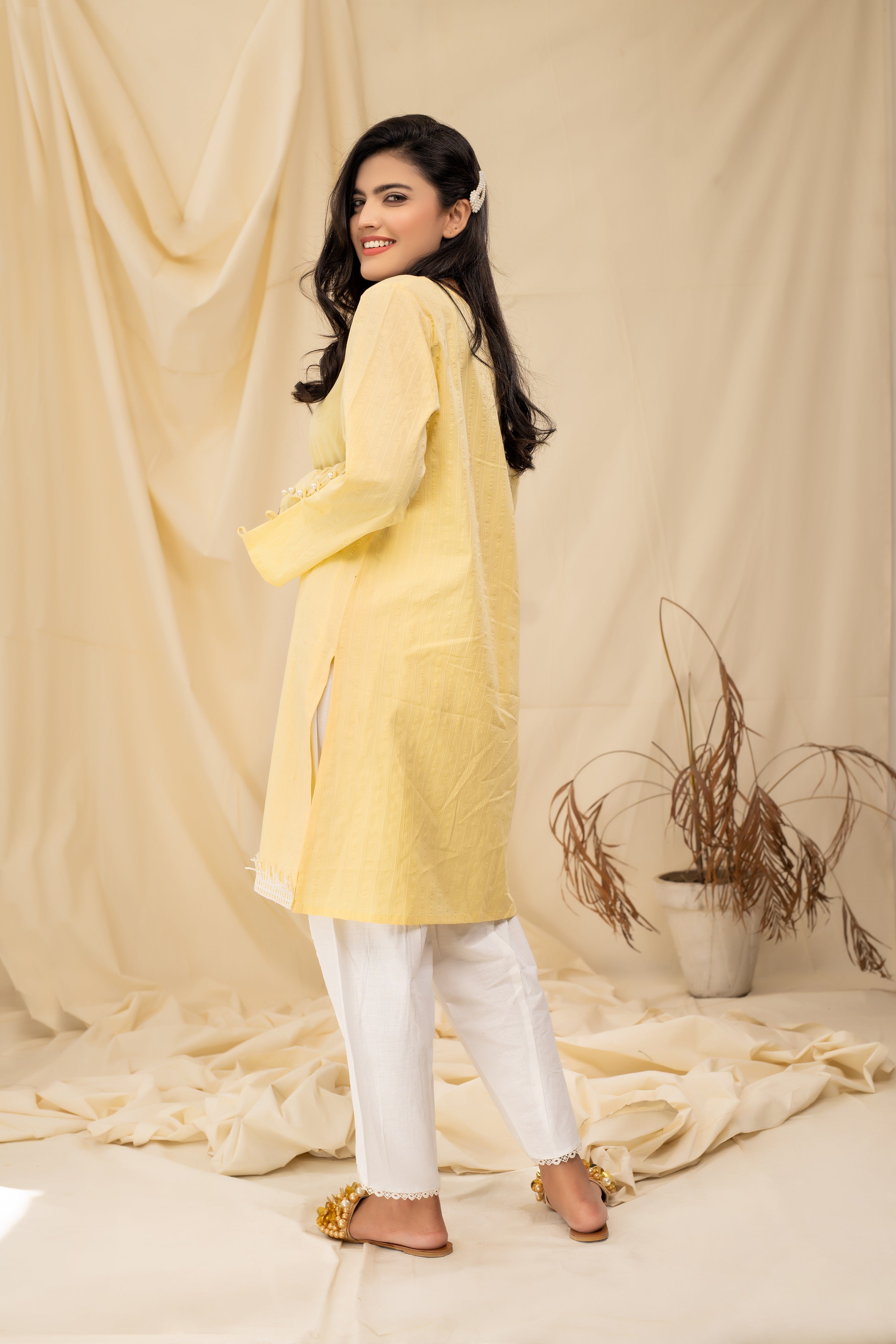 LENTEN LIGHT noorangi