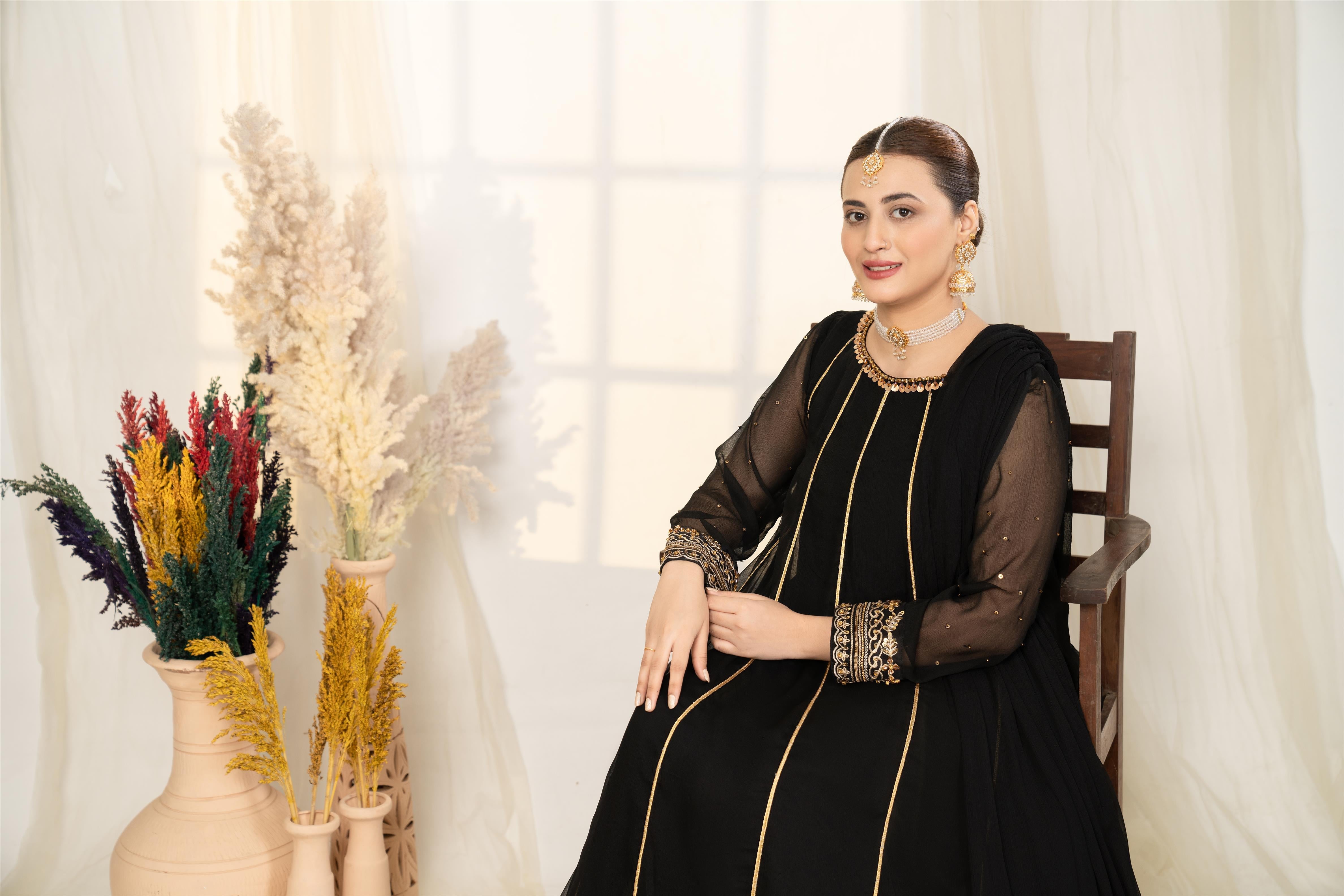 Maya - Winter Festive Collection 2022 By Noorangi noorangi