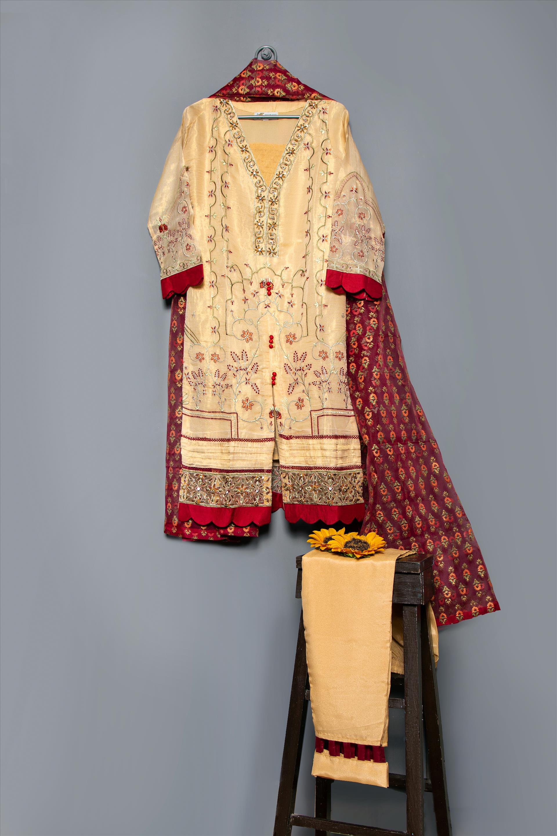 Mushk - Gulbaan Pert noorangi